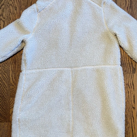 L.L. Bean Women's Bean's Sherpa Fleece Coat - Picture 3 of 7